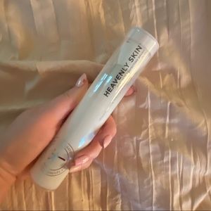 NWT IT Cosmetics Heavenly Skin Perfecting Brush